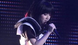 小天后爆料王嘉尔视频,小天后爆料背后的精彩瞬间